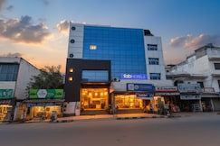 FabHotel PS International, Lucknow