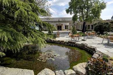 Best Western Premier Doncaster Mount Pleasant Hotel - Tap to explore photos