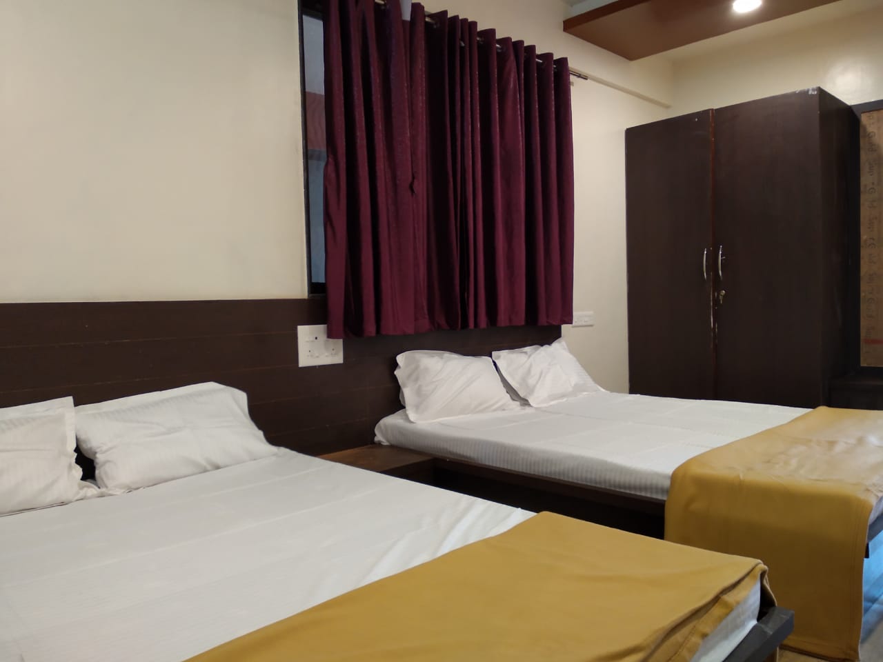 NANDANVAN TENT AND RESORT - Tap to explore photos