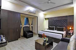 Townhouse Refresh, Kolkata