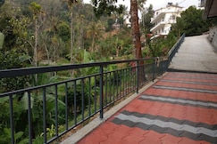 Mountain Trees Cottages, Munnar