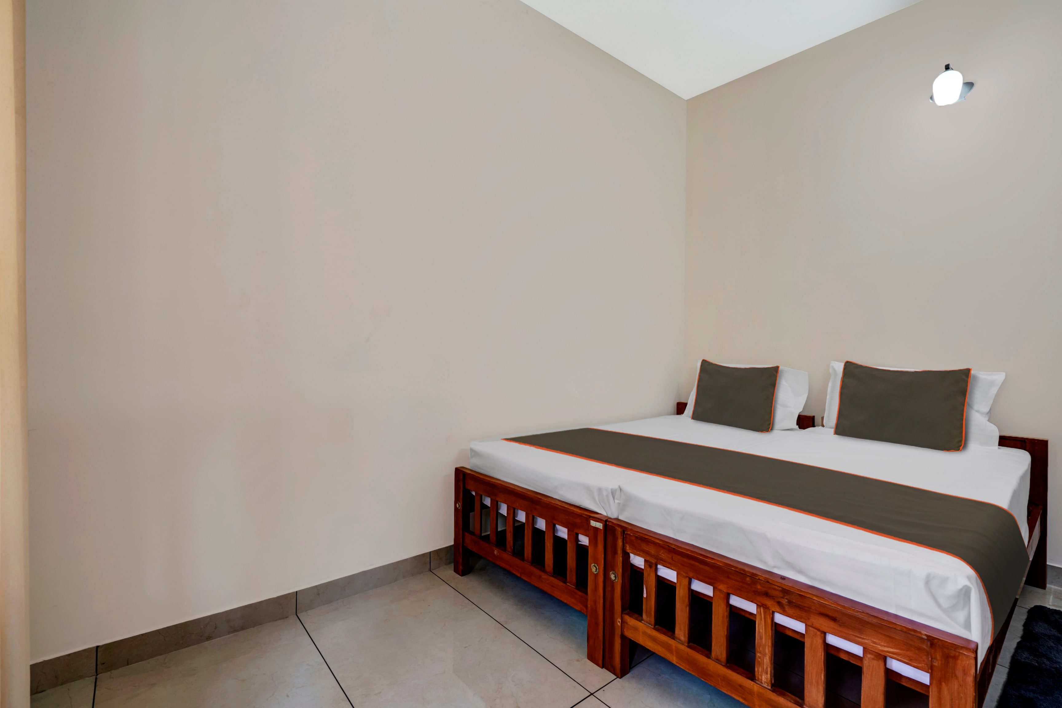 Collection O Addis Homes - Tap to explore photos