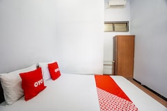 Hotel O Central Madiun Near Stasiun Kota Madiun, Bojonegoro