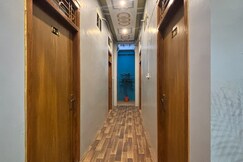 Hotel Sangam Village, Prayagraj