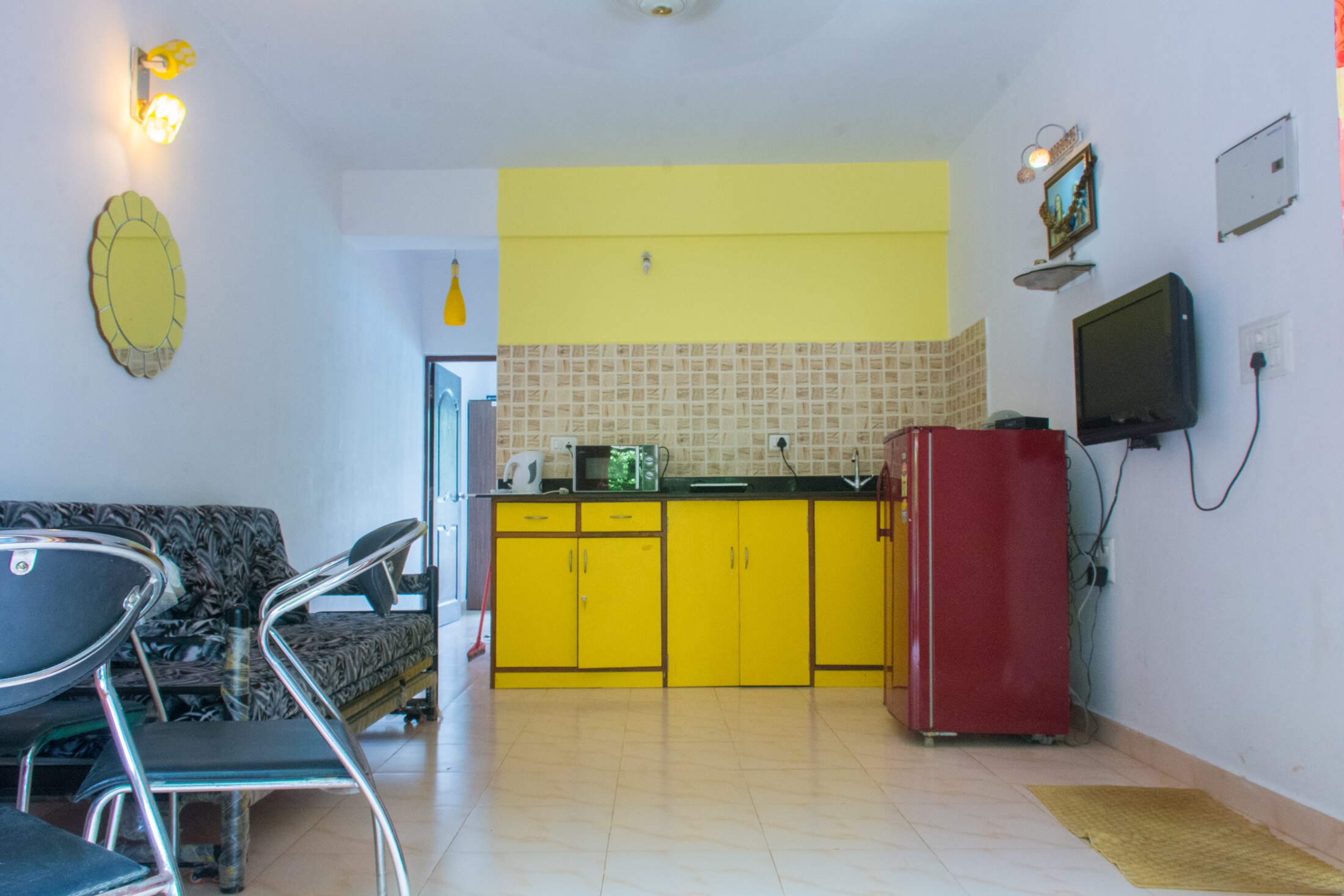 Tranquil 1BHK Holiday Apartment - Tap to explore photos