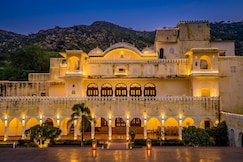 Khawa Palace & Resort, Sakrai