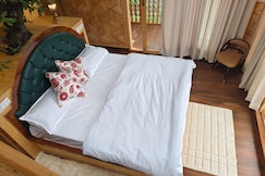 Shree Tree House | Duplex Near Kasol, Kasol