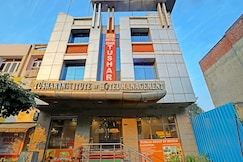 Hotel Grand Tushar @ Ghaziabad Railway Station, Ghaziabad