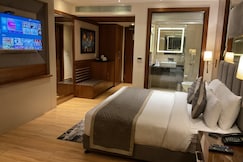Hotel Park Regency, Moga