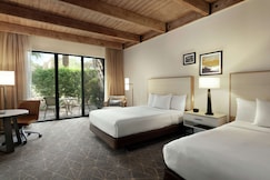 DoubleTree by Hilton Paradise Valley Resort Scottsdale, Apache