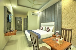 Smart Lax Hotel At Delhi Airport, Delhi