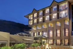 Sterling Manali