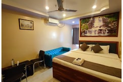 HOTEL PLAZA, Chandannagar