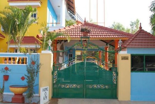 CARAMEL HOMESTAY