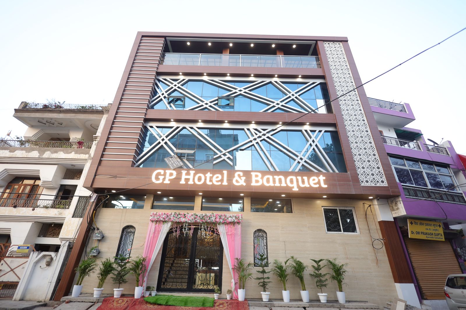 GP Hotel & Banquet Lucknow - Tap to explore photos