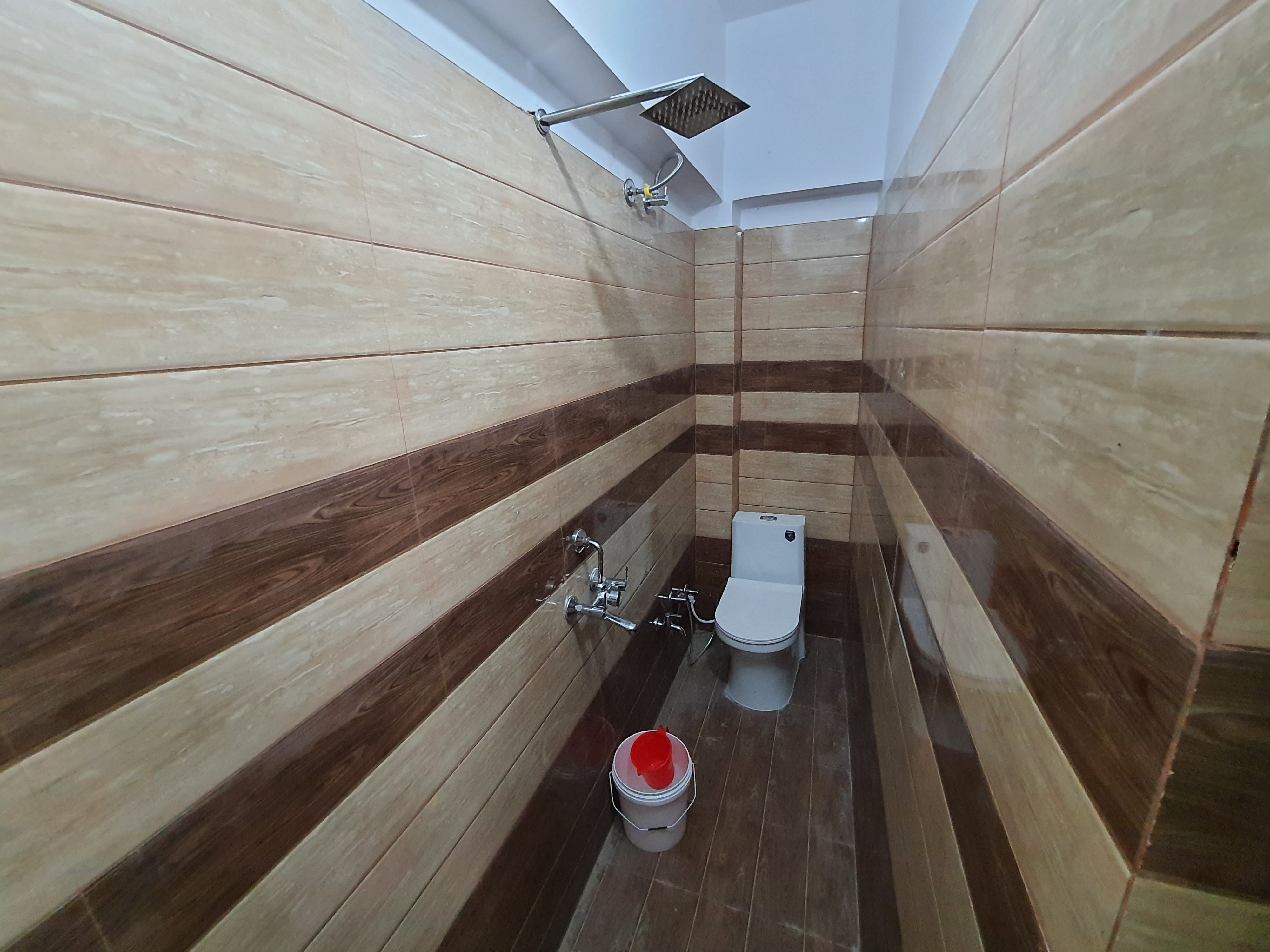 Ganpati Guest House - Tap to explore photos