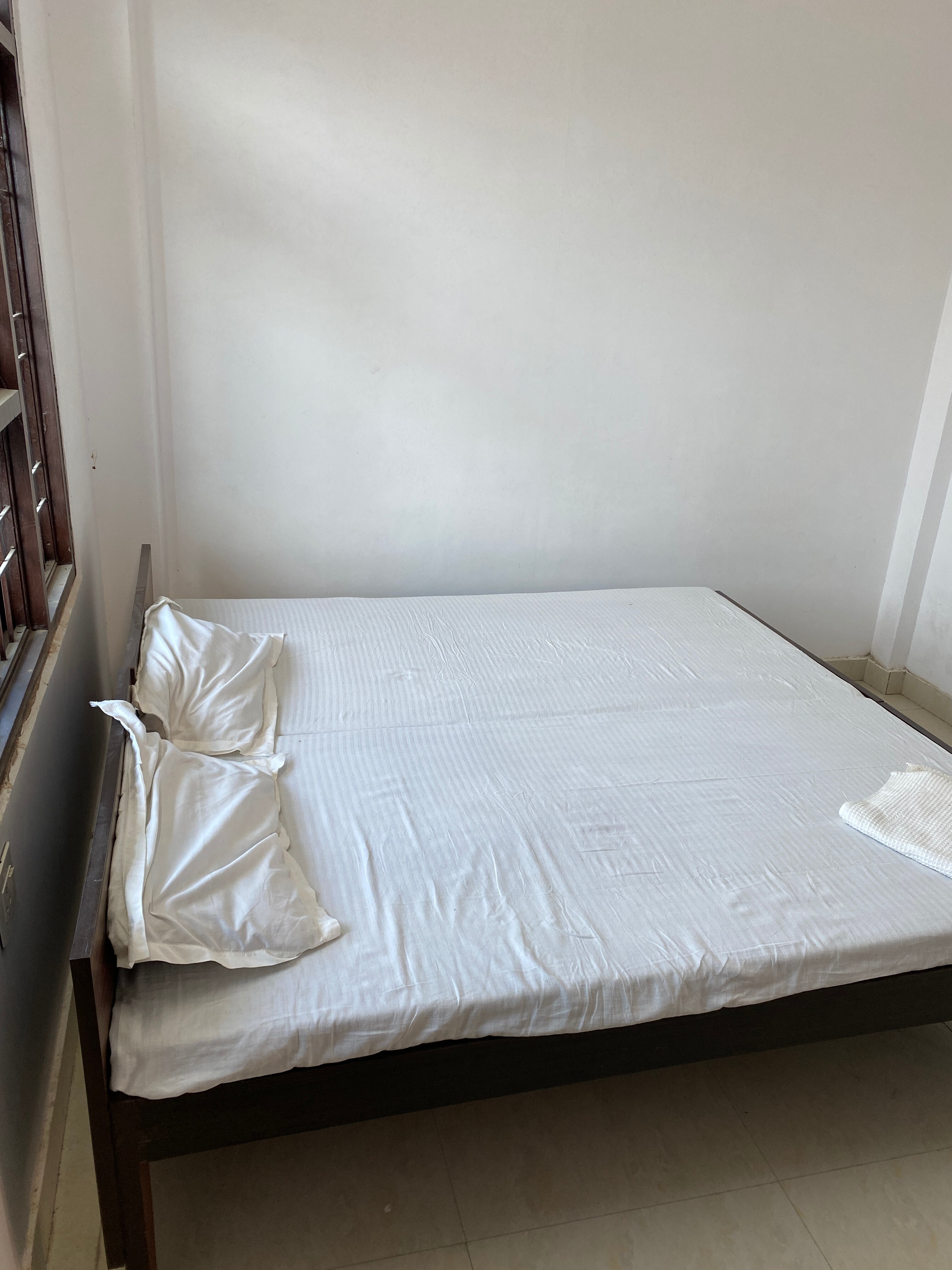 Ajeet Home stay - Tap to explore photos