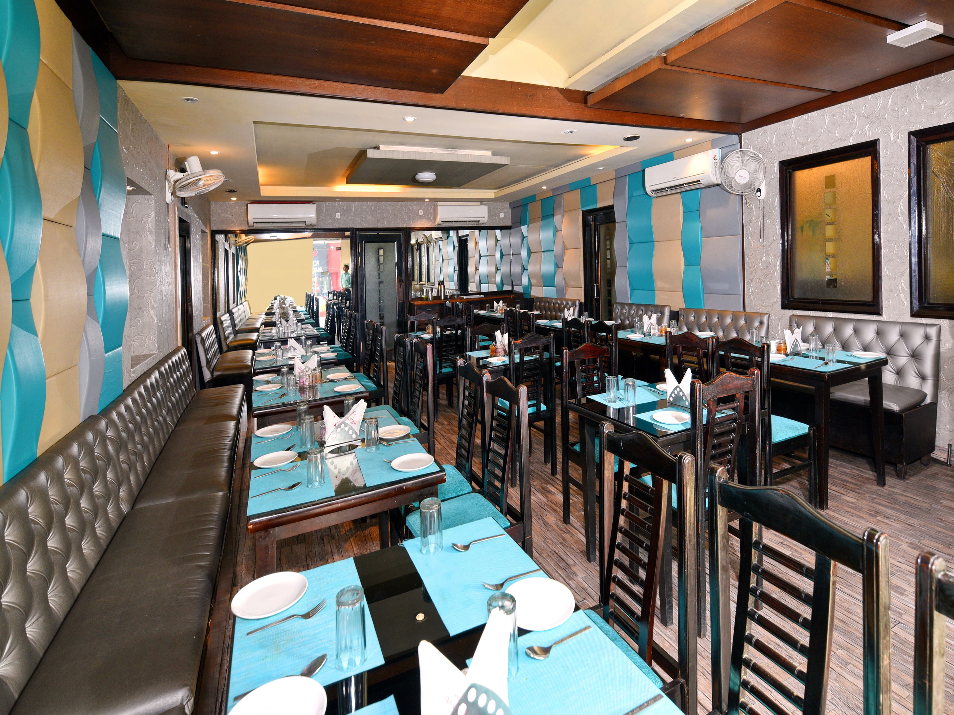 Moti Mahal Hotel Restaurant Dehradun Inr 575 Off 1 8 9 8