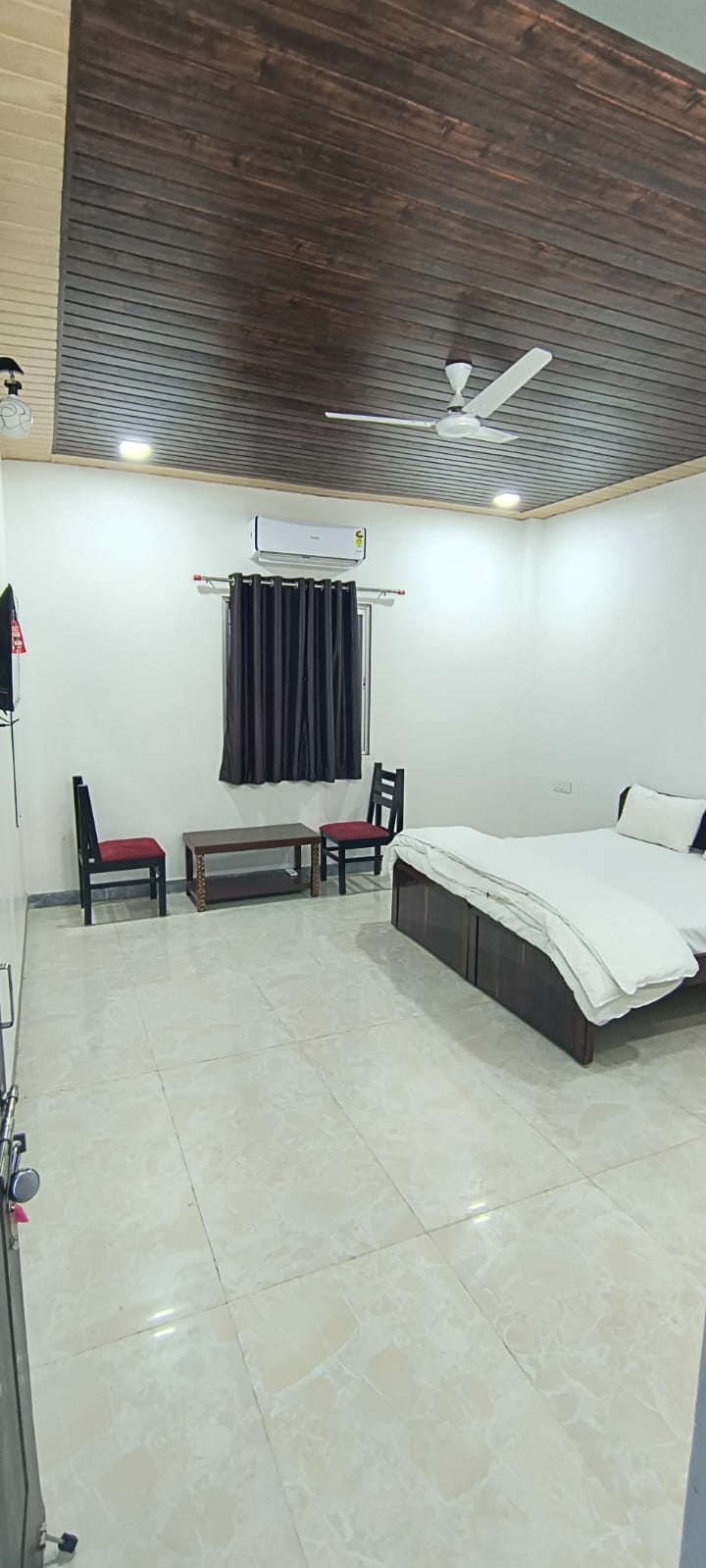 Manas resort and restaurant - Tap to explore photos