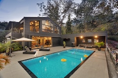 SaffronStays Earl Grey Villa, Khopoli