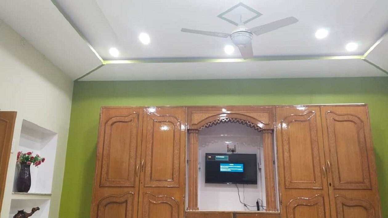 MISIRPOKHRA ACCOMMODATION - Tap to explore photos