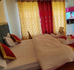 lake view rooms