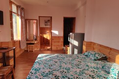 Studio Aprtment fully furnished with free parking, Manali