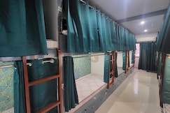 Magadh Capsule Hotel | 500M from Patna Jn & 200M from Gandhi Maidan, Patna