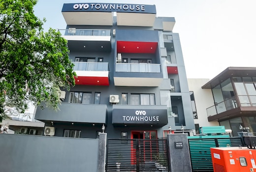 Townhouse Artemis Hospital Near Unitech Cyber Park