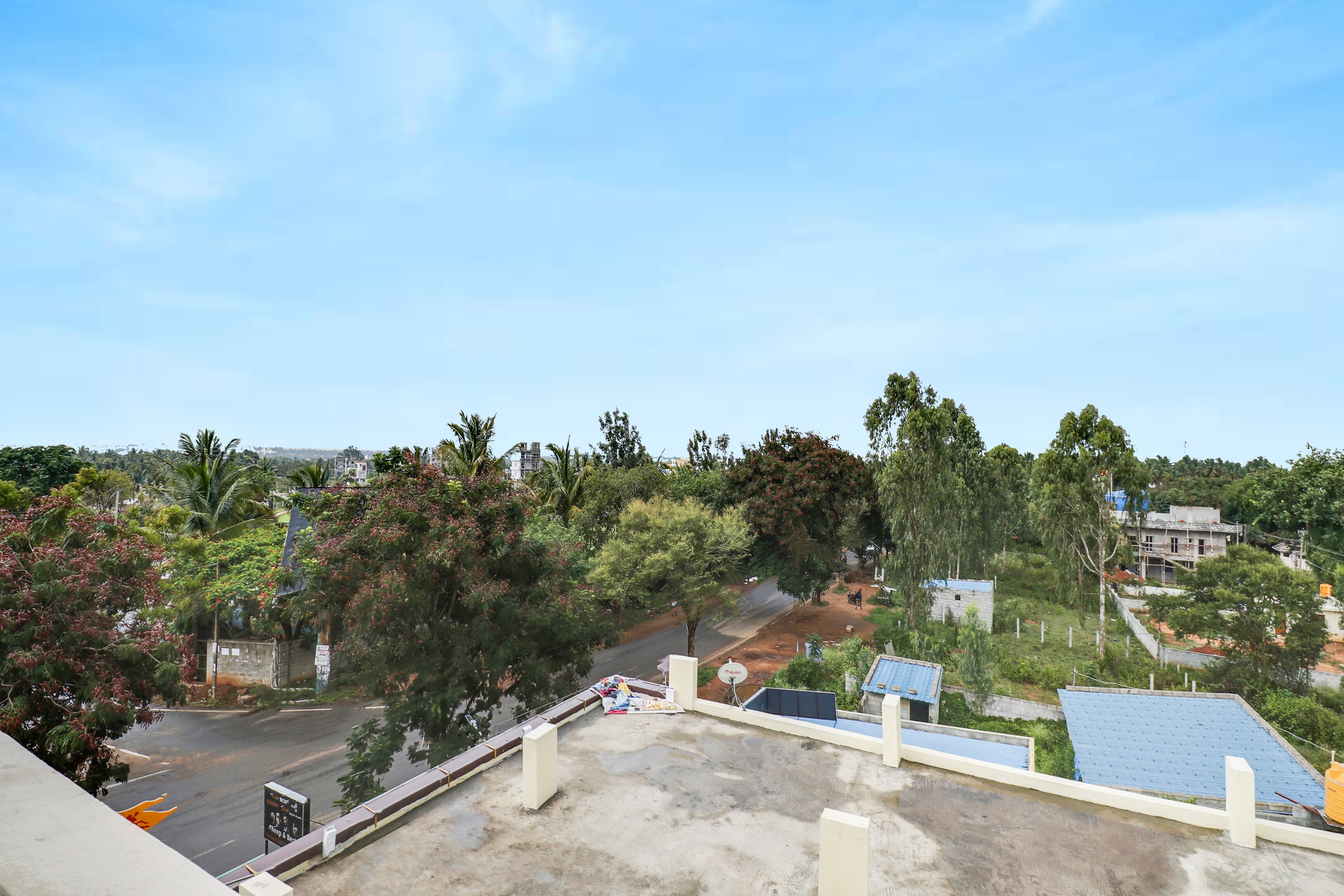 Hotel O Gayathri Lodging & Boarding - Tap to explore photos