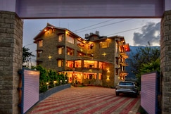 Snow City's Montana Blues Resort Manali - Heated & Air-Cooled Stay, Manali