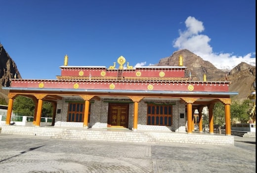 Dechen Ling Homestay by StayApart