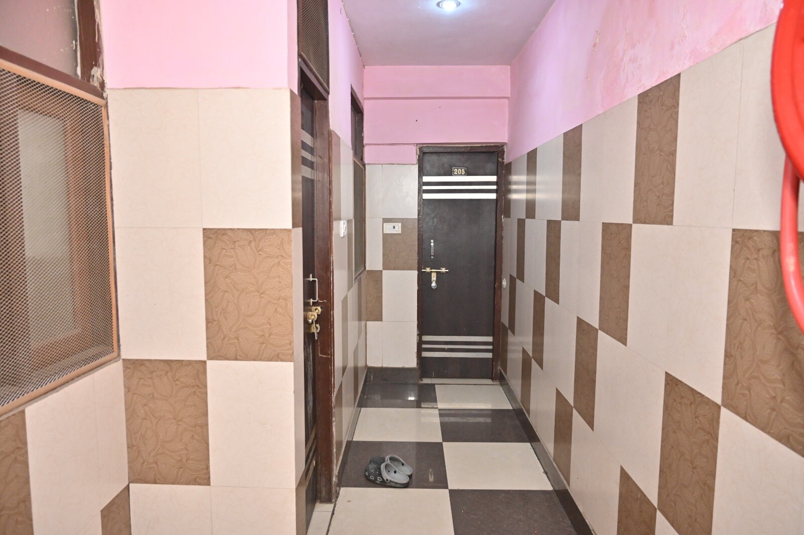 Hotel Royal Deep Lucknow - Tap to explore photos