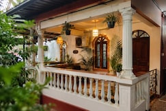 Villa Brise- Full Property with Beach Access, Goa