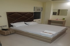Hotel Comfort Inn, Auraiya