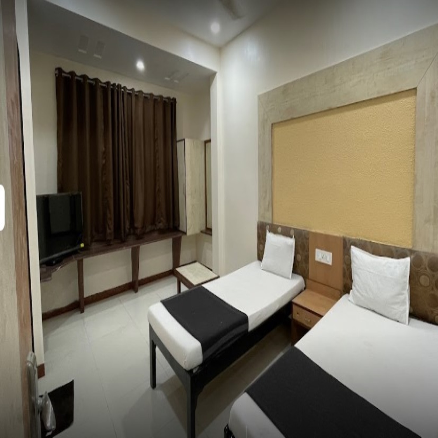 Hotel Rajdhani 2