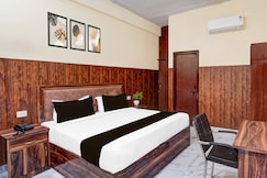 Super Collection O Govind Vihar Matiyari formerly Saffron, Lucknow