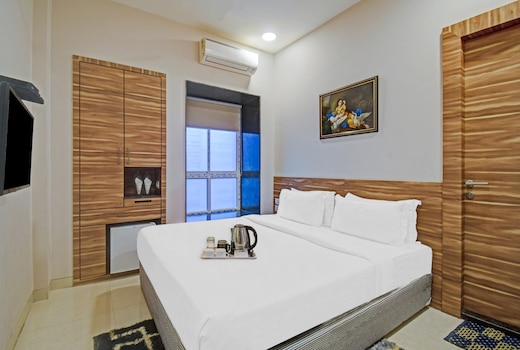 Super Townhouse Hotel All In One Near City Centre Salt Lake