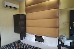 Hotel Samrat, Gurgaon