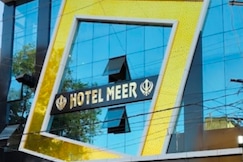 Hotel Meer Residency, Jamui