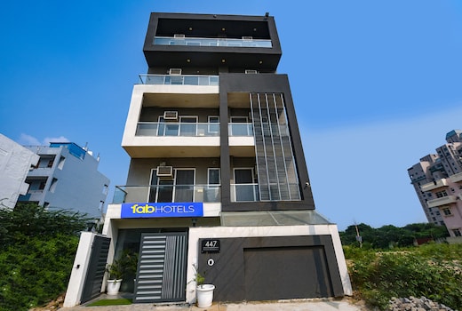 FabHotel Alpha
