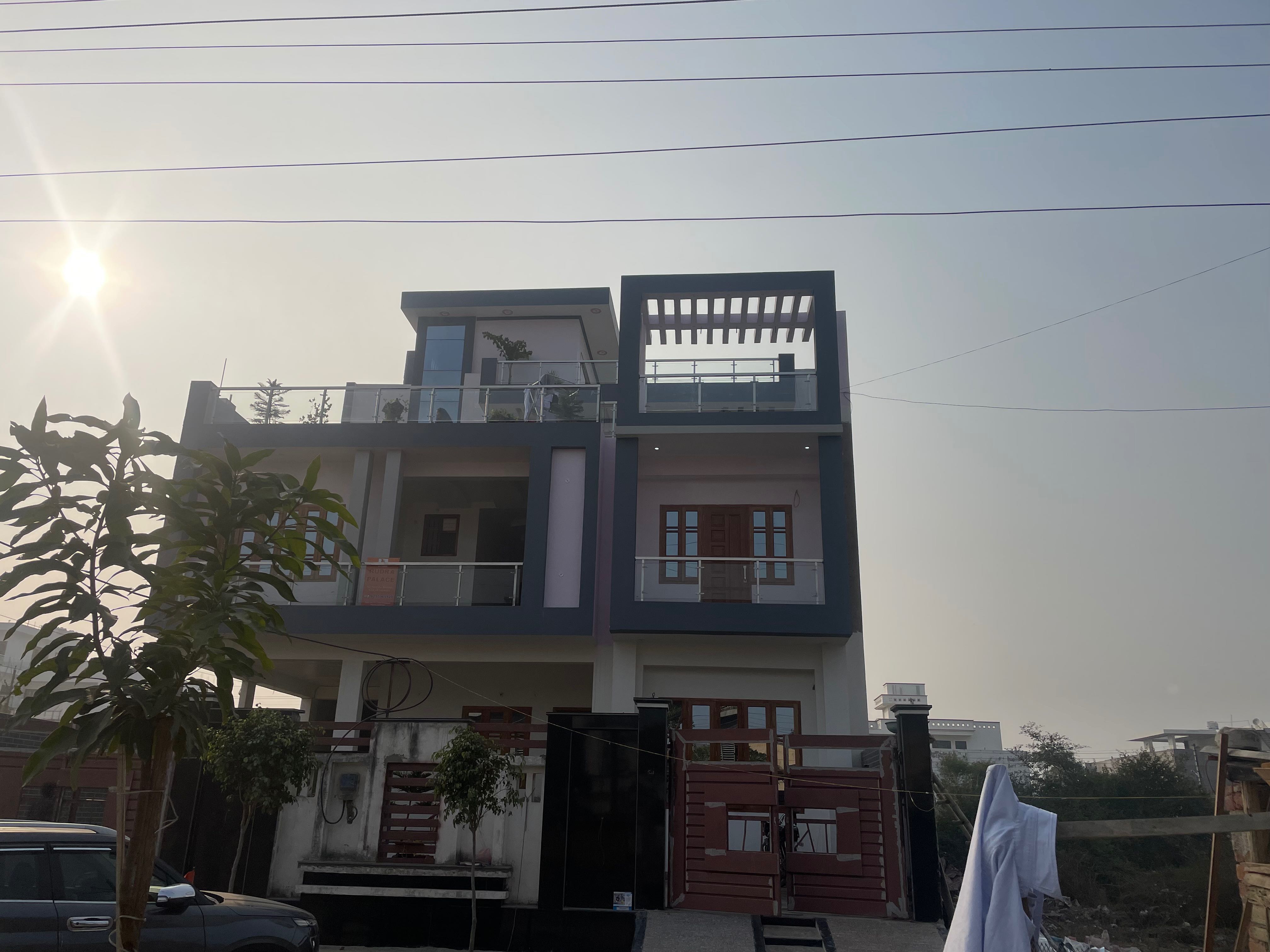 Hotel O Rudra Palace - Tap to explore photos