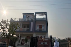 Hotel O Rudra Palace, Lucknow