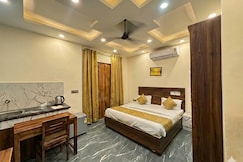 Radha krishna spiritual stay, Vrindavan