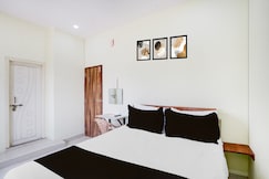 Hotel O Century grand luxury rooms, Warangal