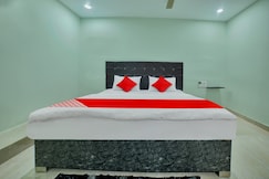 SPOT ON Sri Datta Grand Inn, Warangal