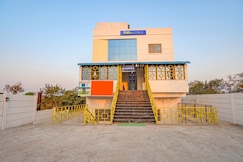 FabHotel Mahi Resort, Khuldabad