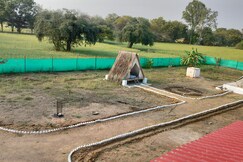 Peaceful Retreat - Khajuraho Permaculture Farm, Khajuraho