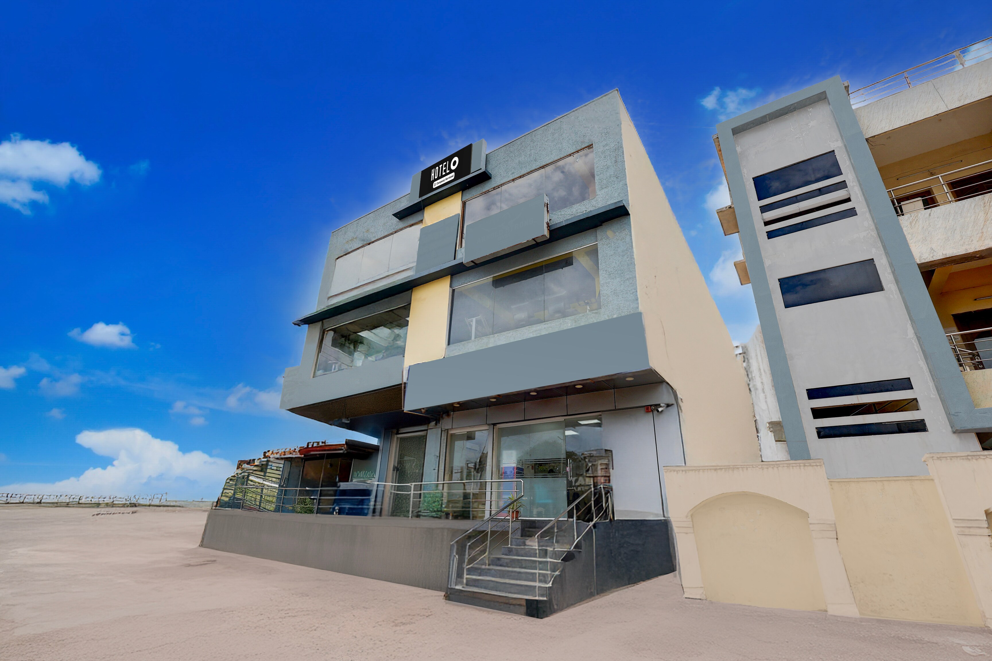 Super Hotel O Bheemili Beach Visakhapatnam - Tap to explore photos