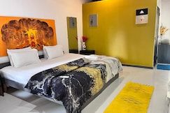 LOTUS RIYA HOMESTAY, Hampi